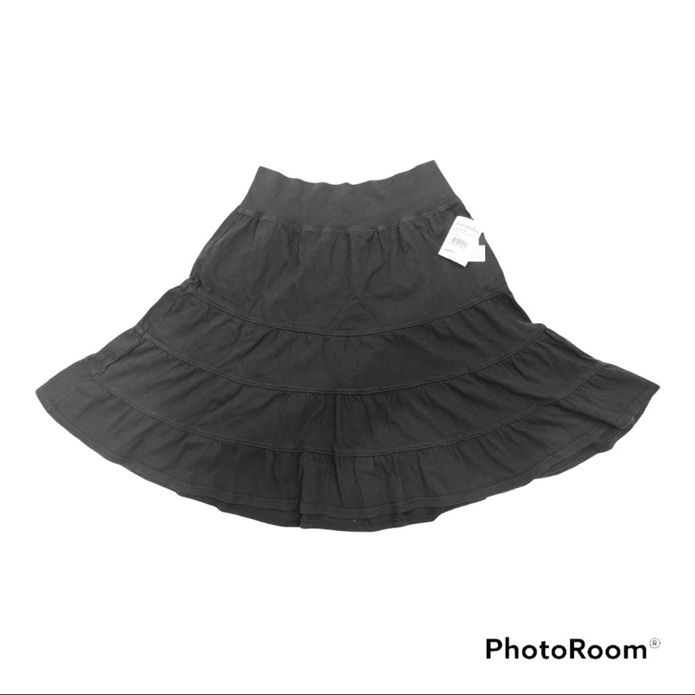 Fresh Produce tiered skirt